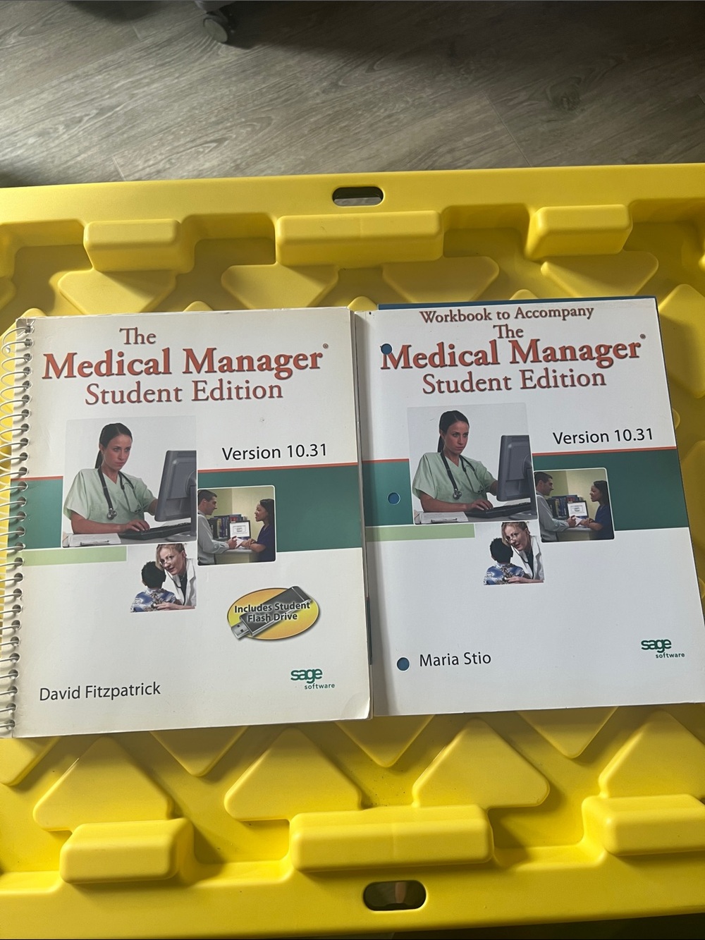 Sage Medical Manager Student Edition - White & Green Covers